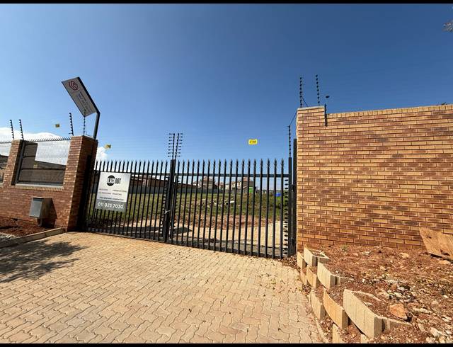 3,000M² VACANT LAND TO LET IN CHLOORKOP